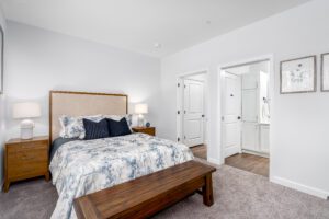 Double bedroom with two doors